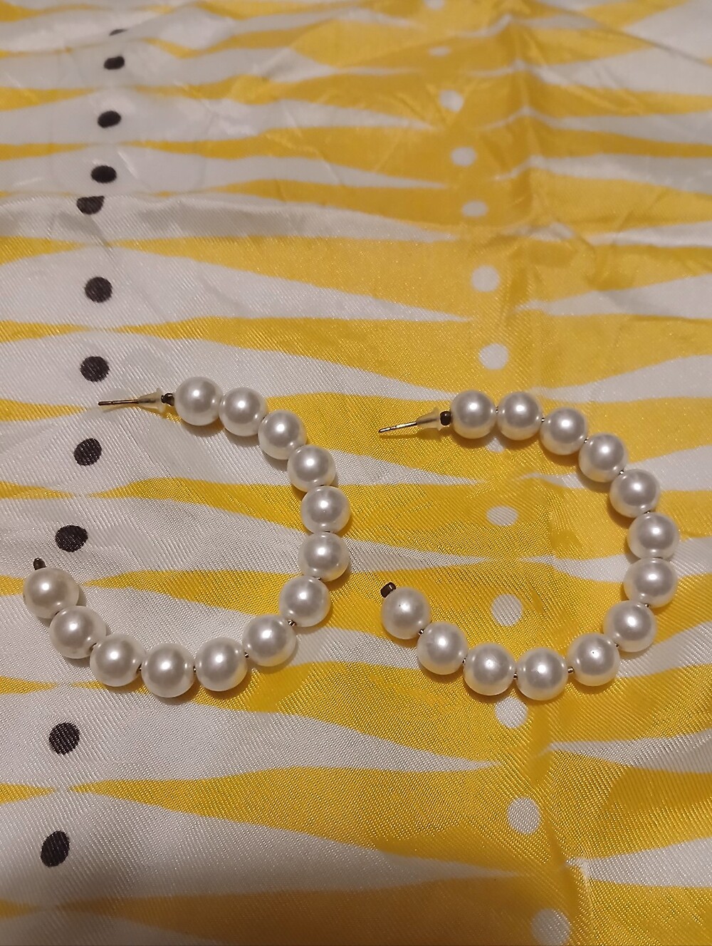 Pearl Beaded Hoop Earrings - White Pearls